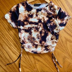 Trendy crop top with ruching